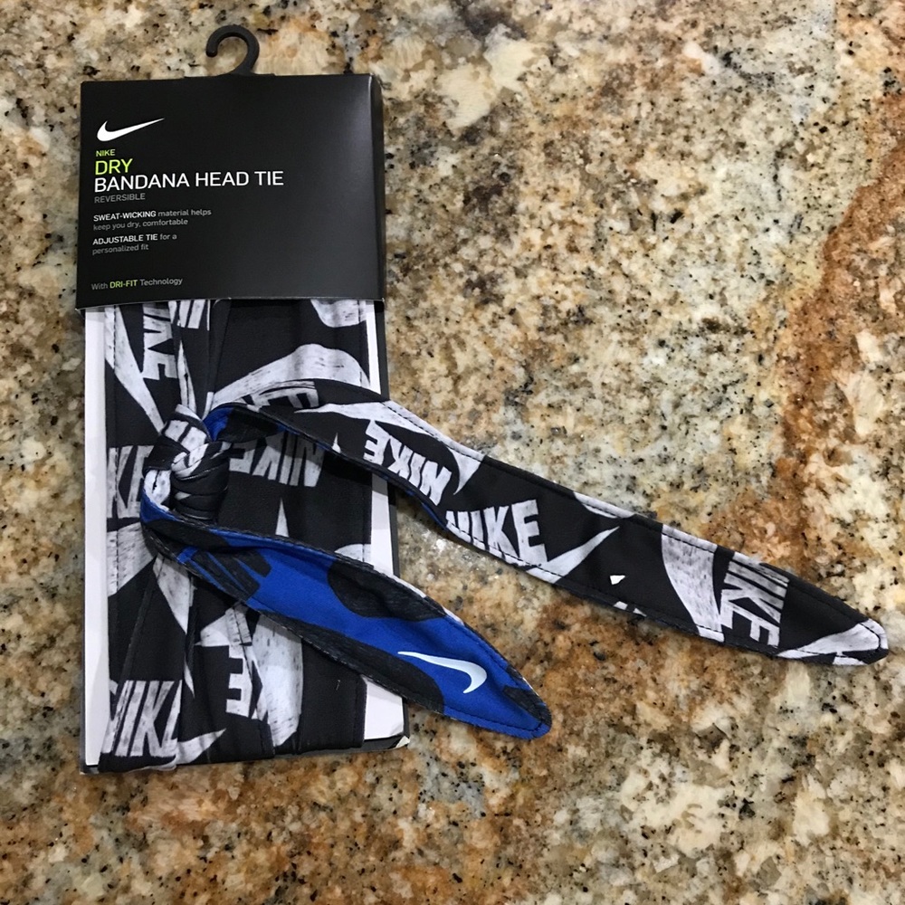 Nike new head wrap one size fits all